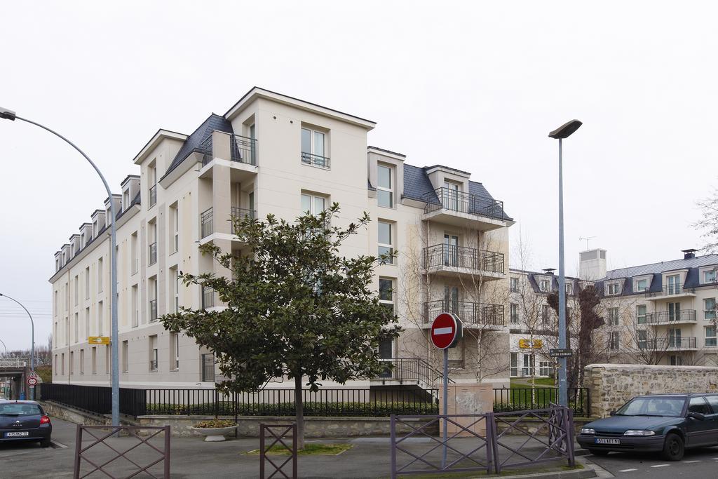 Appart'City Poissy Exterior photo