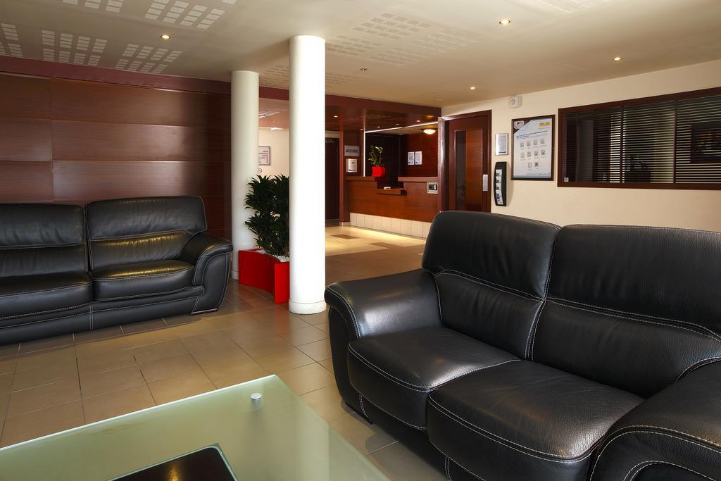 Appart'City Poissy Exterior photo